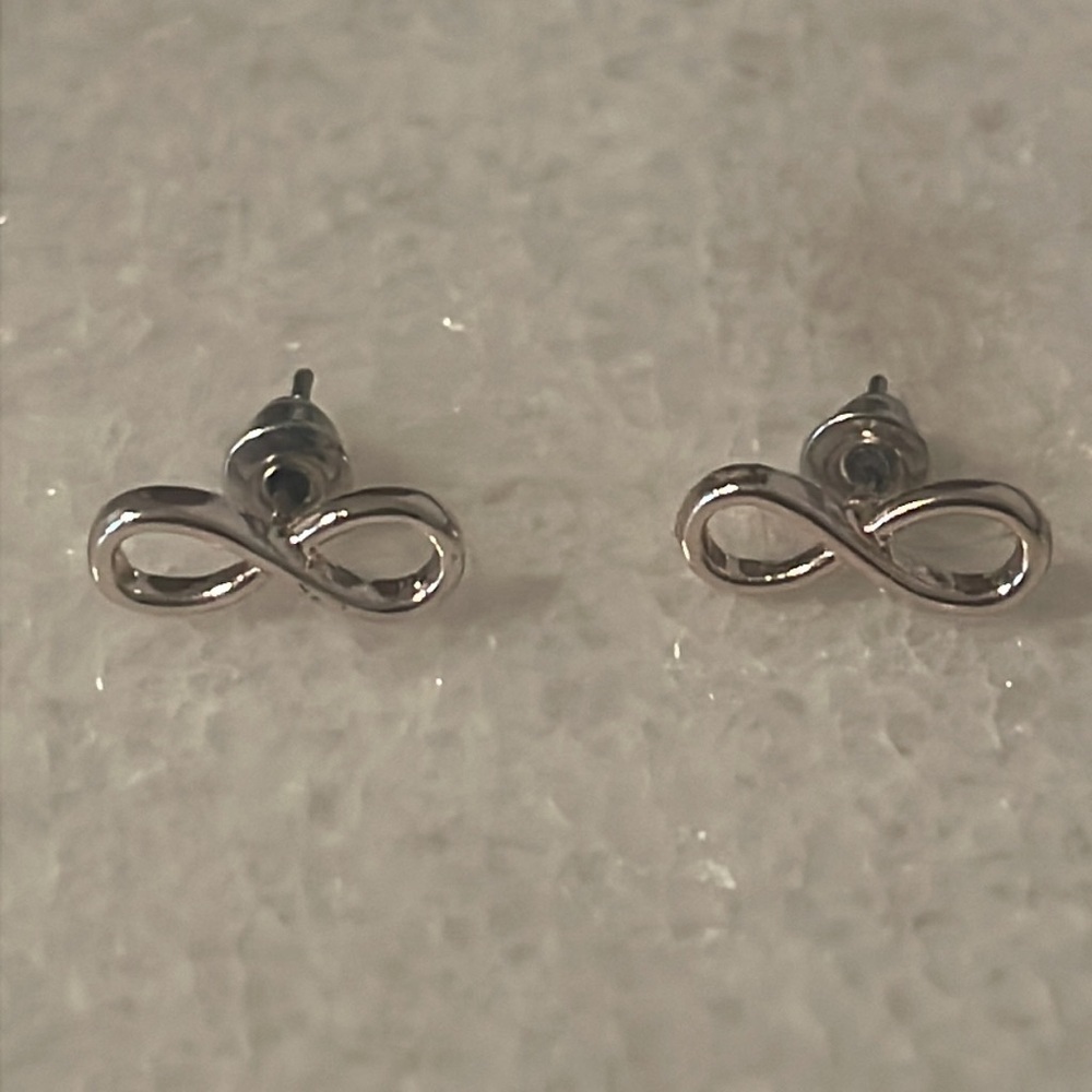 Infinity Earrings silver tone stud fashion unisex jewelry